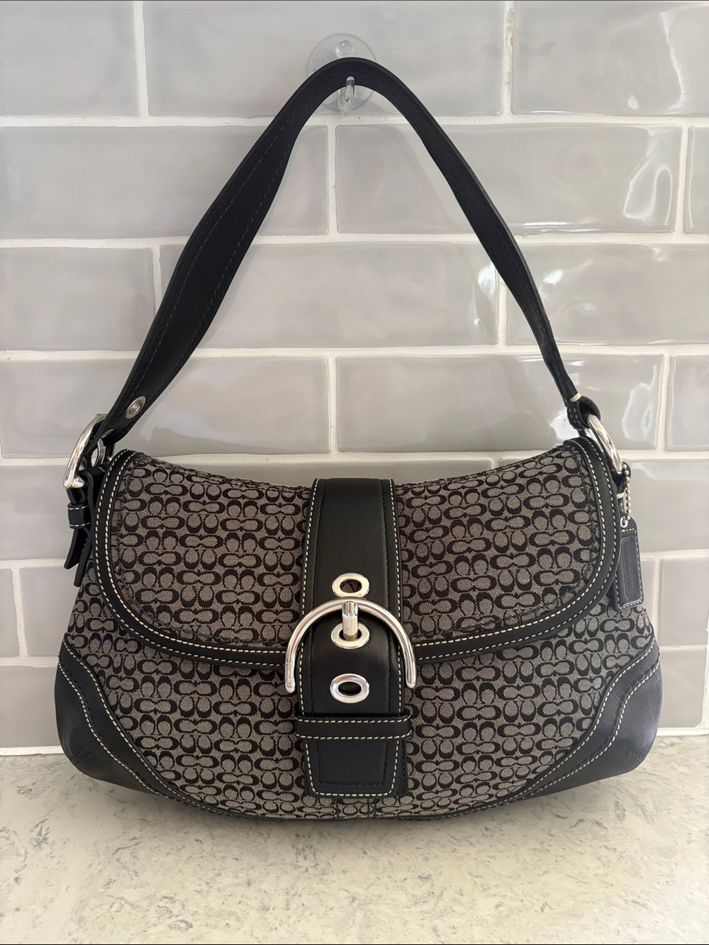 Authentic Coach Soho F10926 Black Gray Signature C Canvas Y2K Shoulder Bag